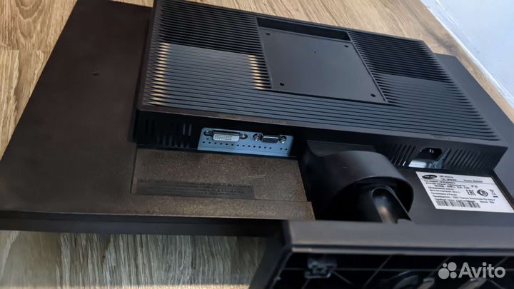 Монитор samsung 24 s23c200