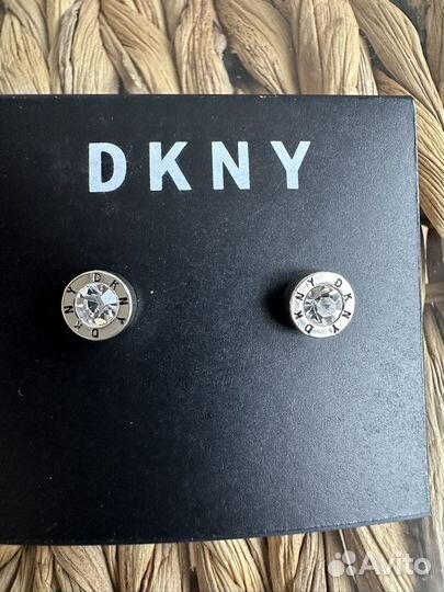 Серьги dkny новые