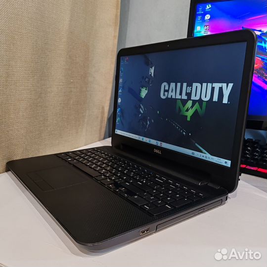 Ноутбук Dell SSD 512 RAM10GB intel I3 2карты