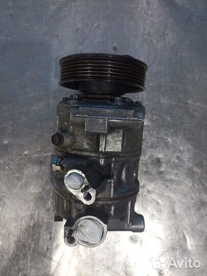 Шкода Октавия А7 компрессор кондиционера 1,2л