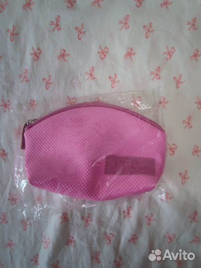 Продам новые косметички,заколки детские,повязки