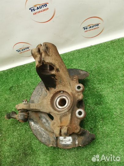 Кулак поворотный передний левый Ford Focus 3