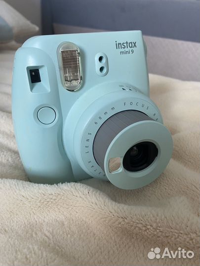 Плёночный фотоаппарат instax mini 9