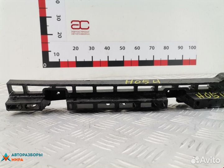 Кронштейн (крепление) Chevrolet Volt 2012 22820091