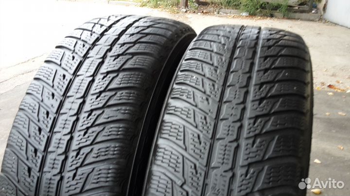 Nokian Tyres WR SUV 3 215/65 R16