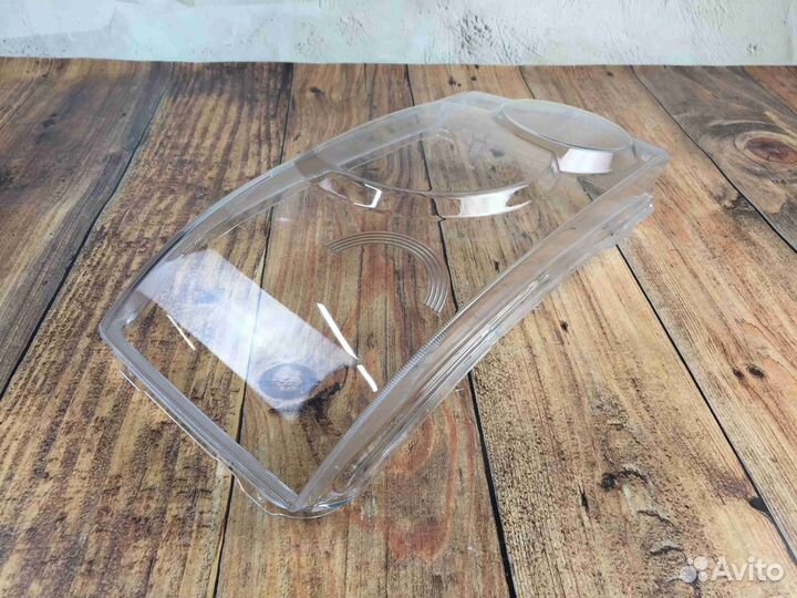 Стекло правой фары Range Rover Sport L320 2005-09