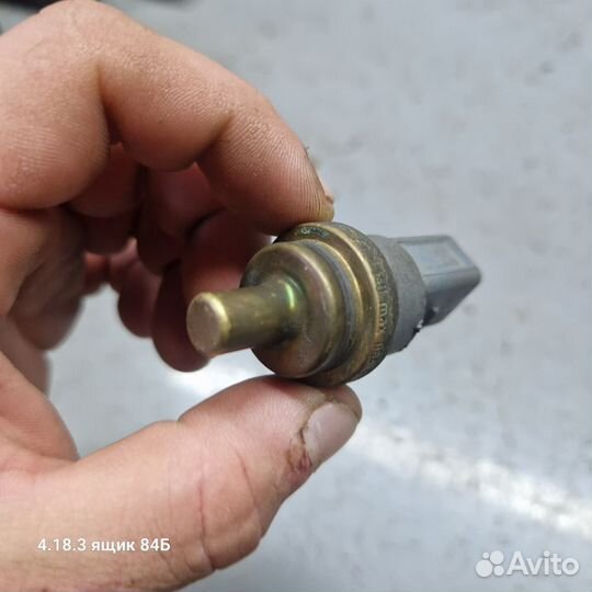 Датчик температуры audi a6 c6