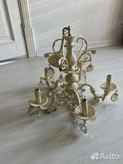 Люстра потолочная