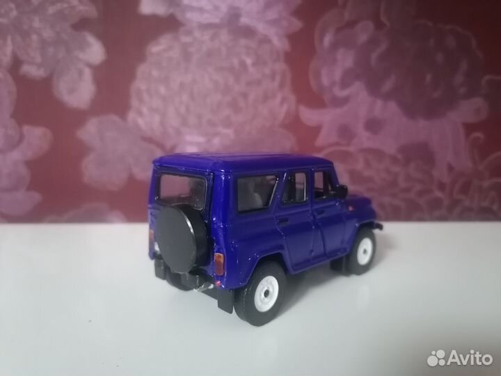 УАЗ-31514 Welly 1:36