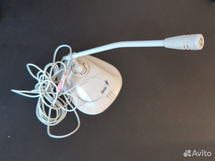 Микрофон проводной Genius