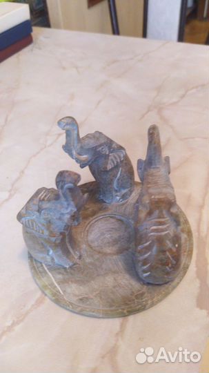 Фигурки из оникса