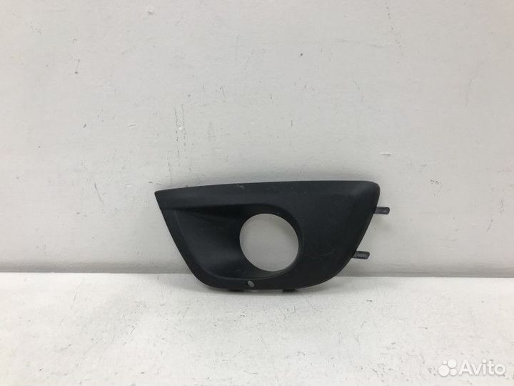 Рамка противотуманной фары левой LADA Granta