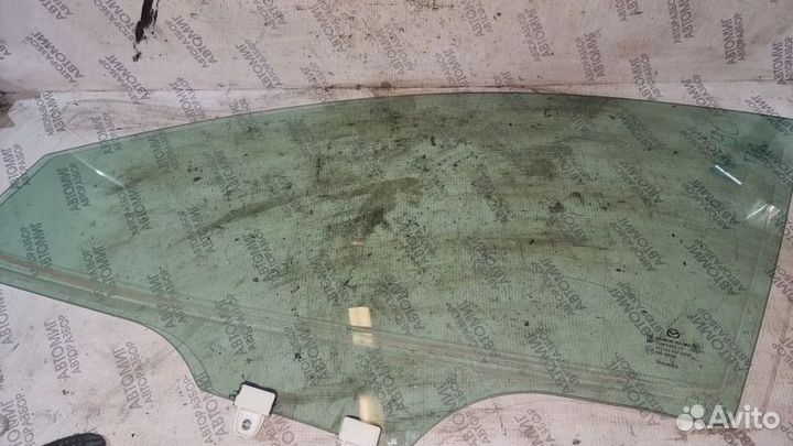 Стекло передней двери мазда 3 BM mazda