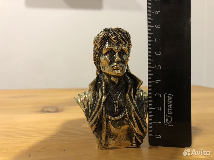 Бюст бронза Виктор Цой