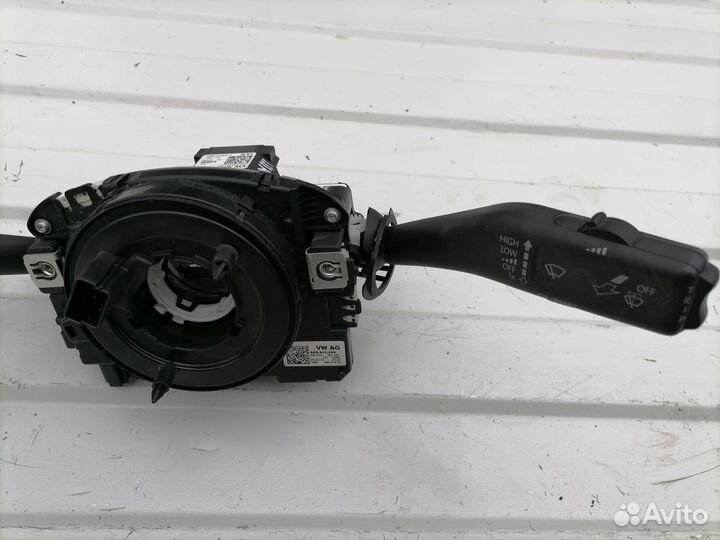 Подрулевой переключатель Skoda Octavia A5