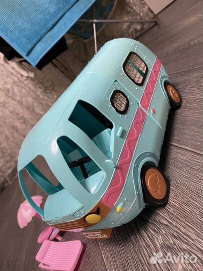 Игрушка автобус LOL