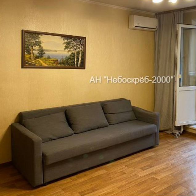1-к. квартира, 38 м², 8/12 эт.