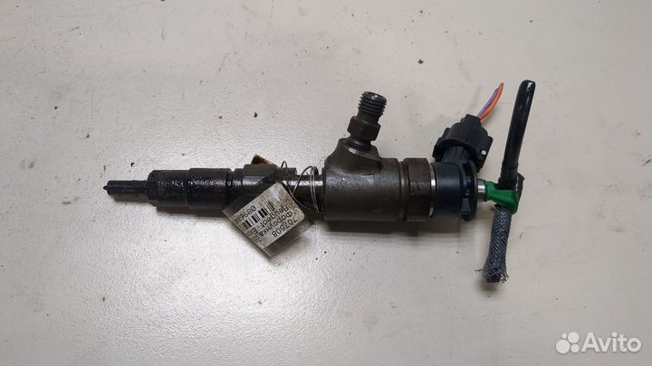 Форсунка топливная Peugeot Expert, 2015