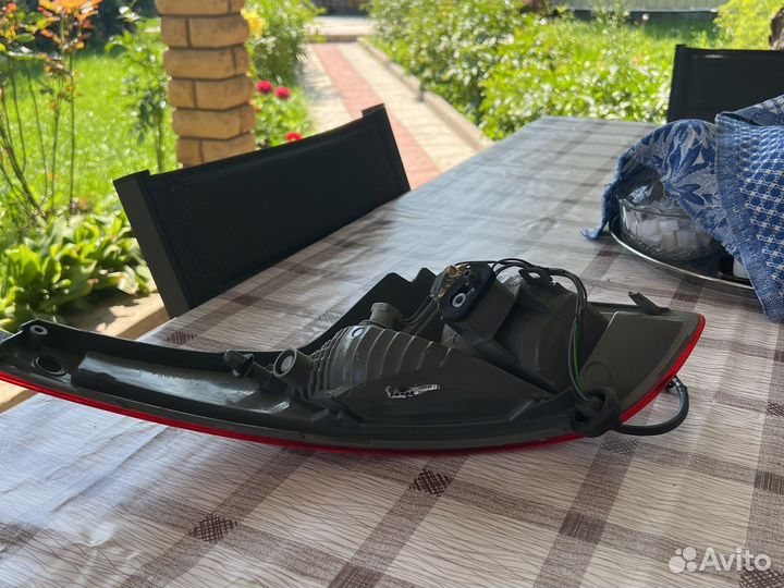 Фанар левый задний внутренний на рено меган 3