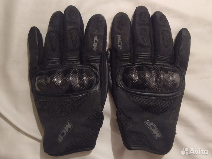 Мотоперчатки