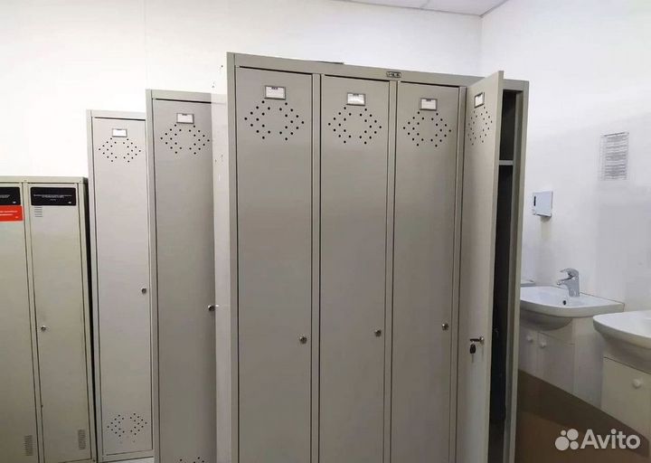 Шкаф металлический