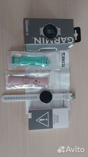 Спортивные часы Garmin Forerunner 55 белые