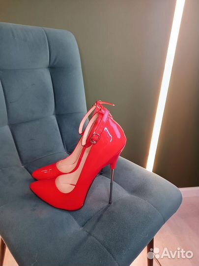 Туфли красные