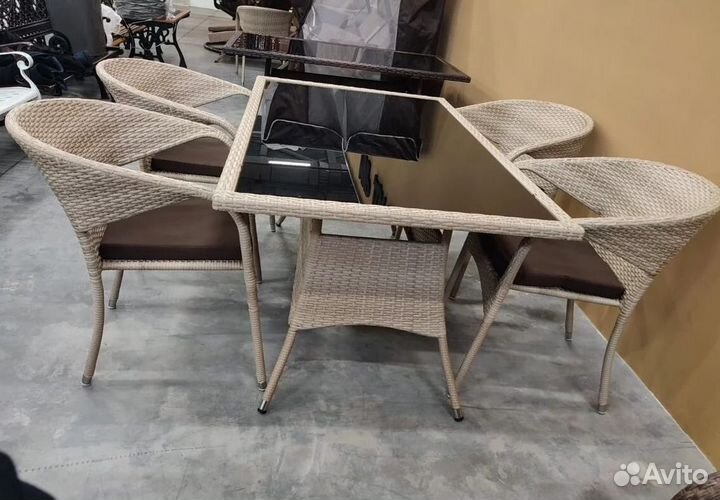 Ротанговая мебель для террасы