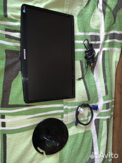 Монитор Samsung SyncMaster S22A100N