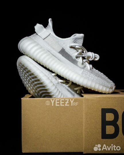 Кроссовки Adidas Yeezy Boost 350 V2 Bone