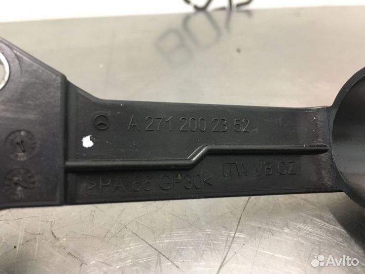 Патрубок Mercedes C-Class C204 M271 1.8TI 2012