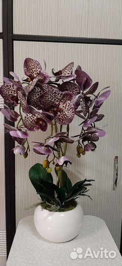 Искуственная орхидея