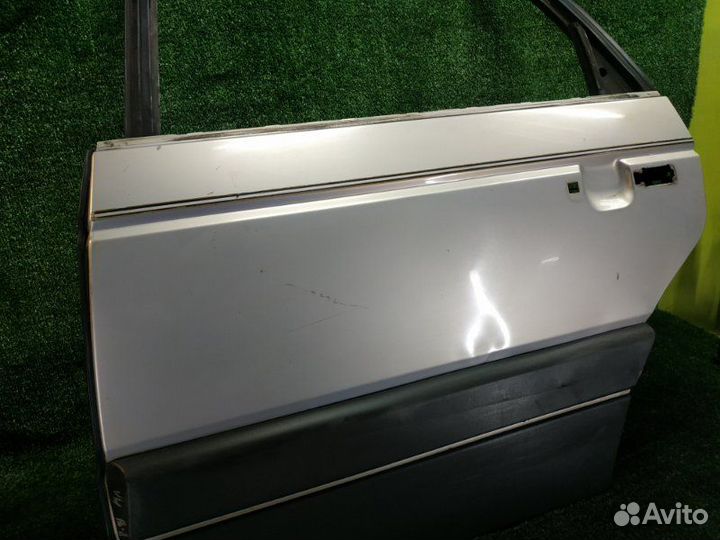 Дверь задняя левая Volkswagen Passat 2 B3 AAA