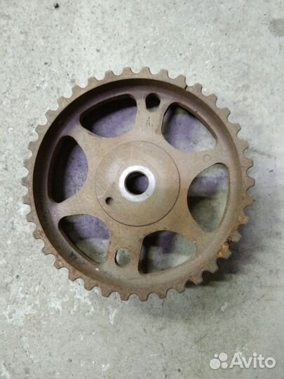 Шкив распредвала впускного Пежо 307 NFU