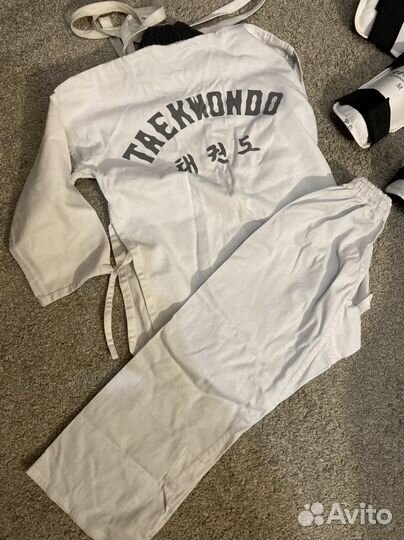 Комплект защиты и кимоно для тхэквондо детская