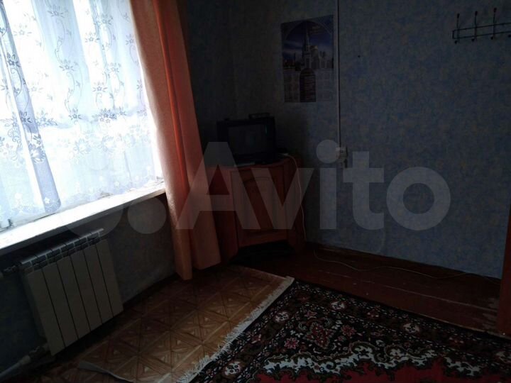 Комната 13 м² в 1-к., 4/5 эт.