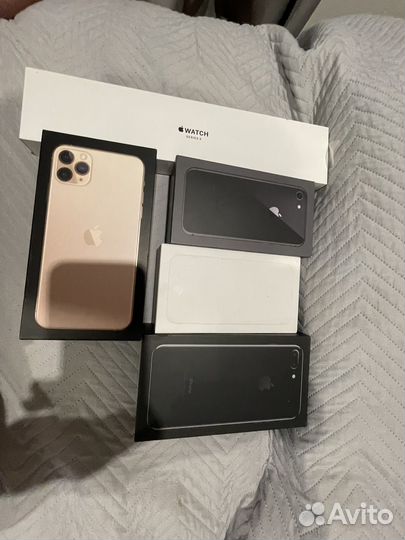 Коробка от iPhone