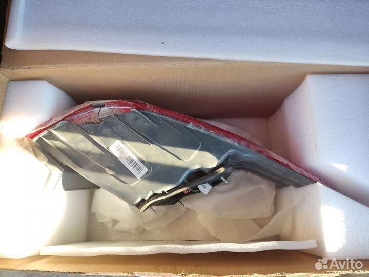 Фонарь задний правый Kia Rio 3