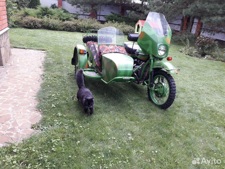 Продаётся мотоцикл Урал Турист 2WD
