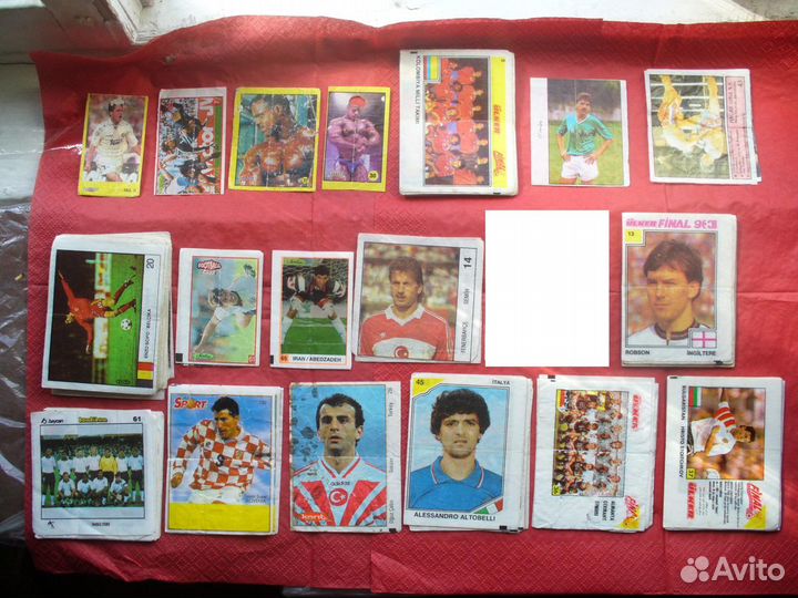 Вкладыши от жвачек, много,разные