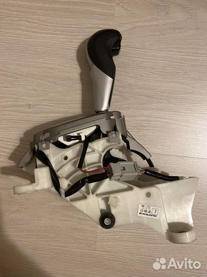 Ручка АКПП Honda Insight 2009 2012 ZE2