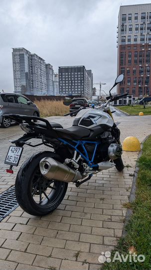 BMW R1200R LC