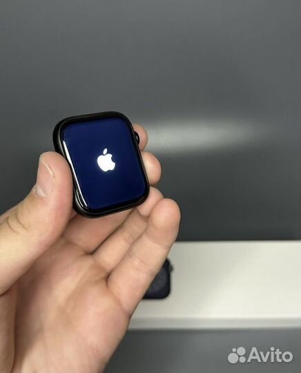Apple watch 8