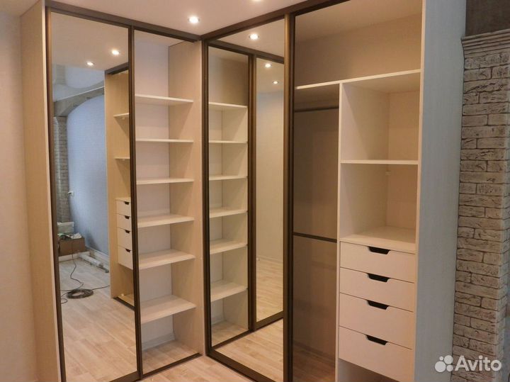 Стенка в гостиную