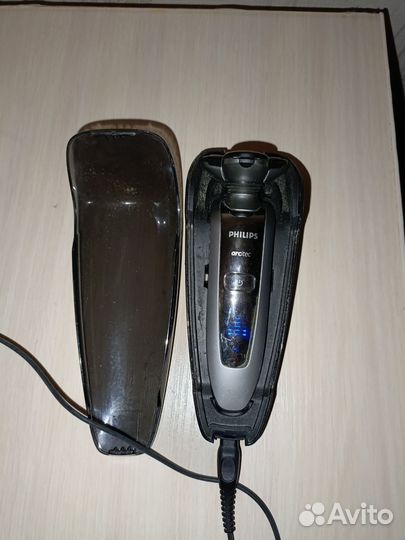 Бритва Philips Arcitek