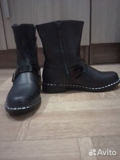 Ботинки демисезонные на девочку 36 размер