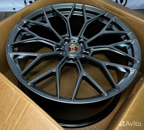 Кованые диски Porsche Cayenne 3 Cayenne Coupe R22