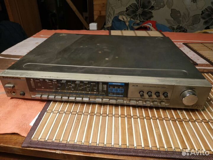 Тюнер Радиотехника т 7111