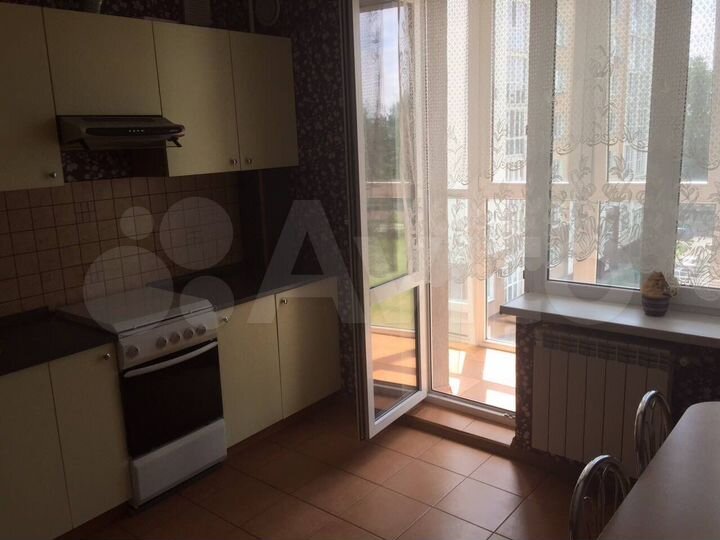 1-к. квартира, 42 м², 4/5 эт.