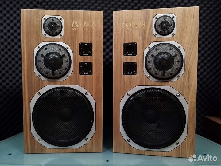 Акустика Yamaha NS-1000M орех масло